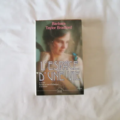 Livre L'Espace d'une vie